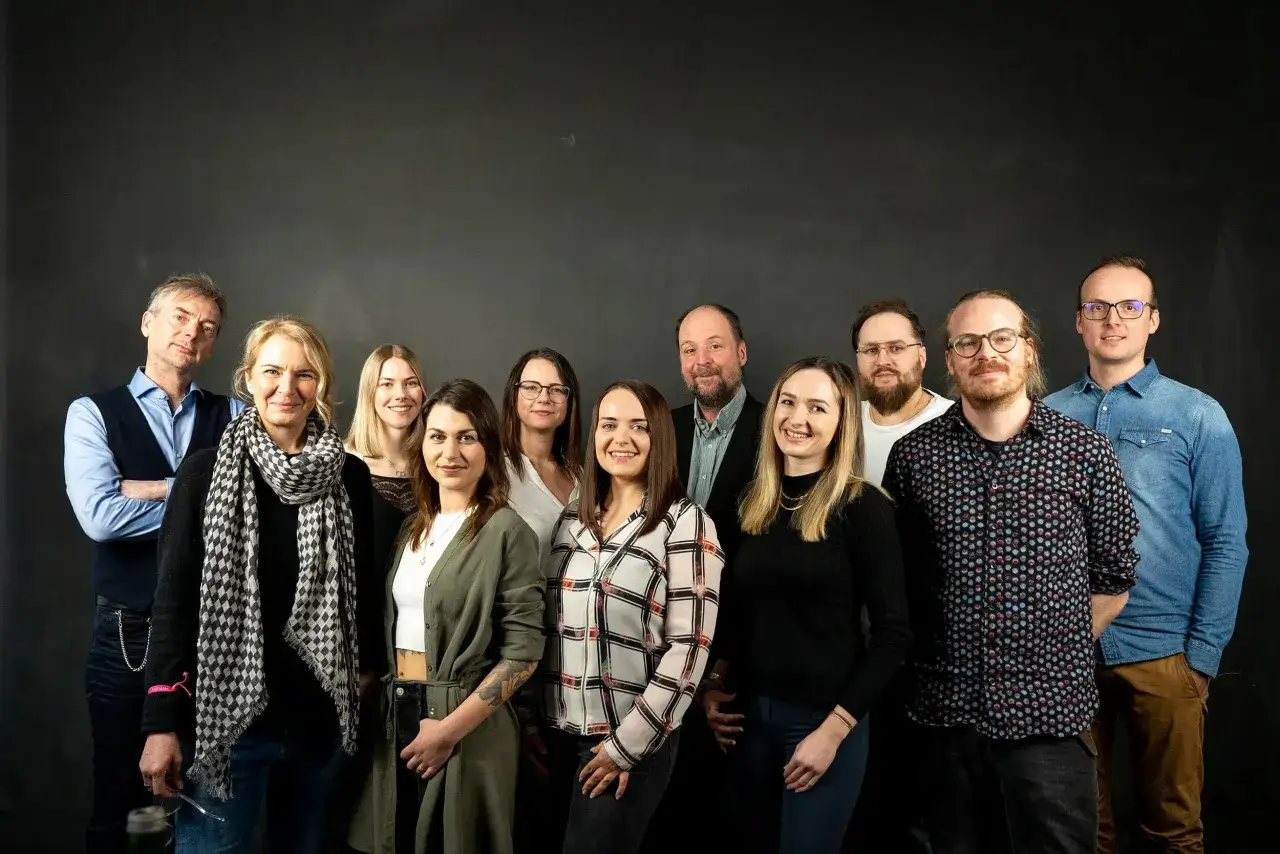 Ein Team, das die Musikindustrie mit kreativen K&ouml;pfen und vielf&auml;ltigen Jobs gestaltet.