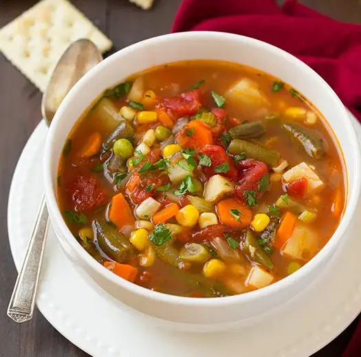 Légumes frais pour soupe traditionnelle