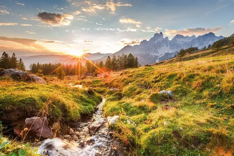 Weite deutsche Berglandschaft Sonnenuntergang