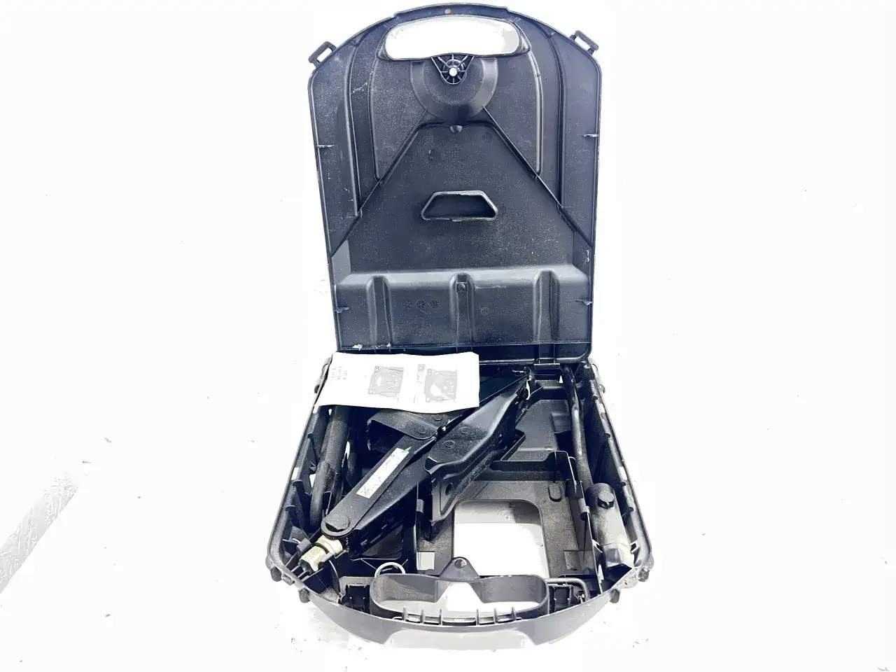 Renault Trafic mechanizm opuszczania koła