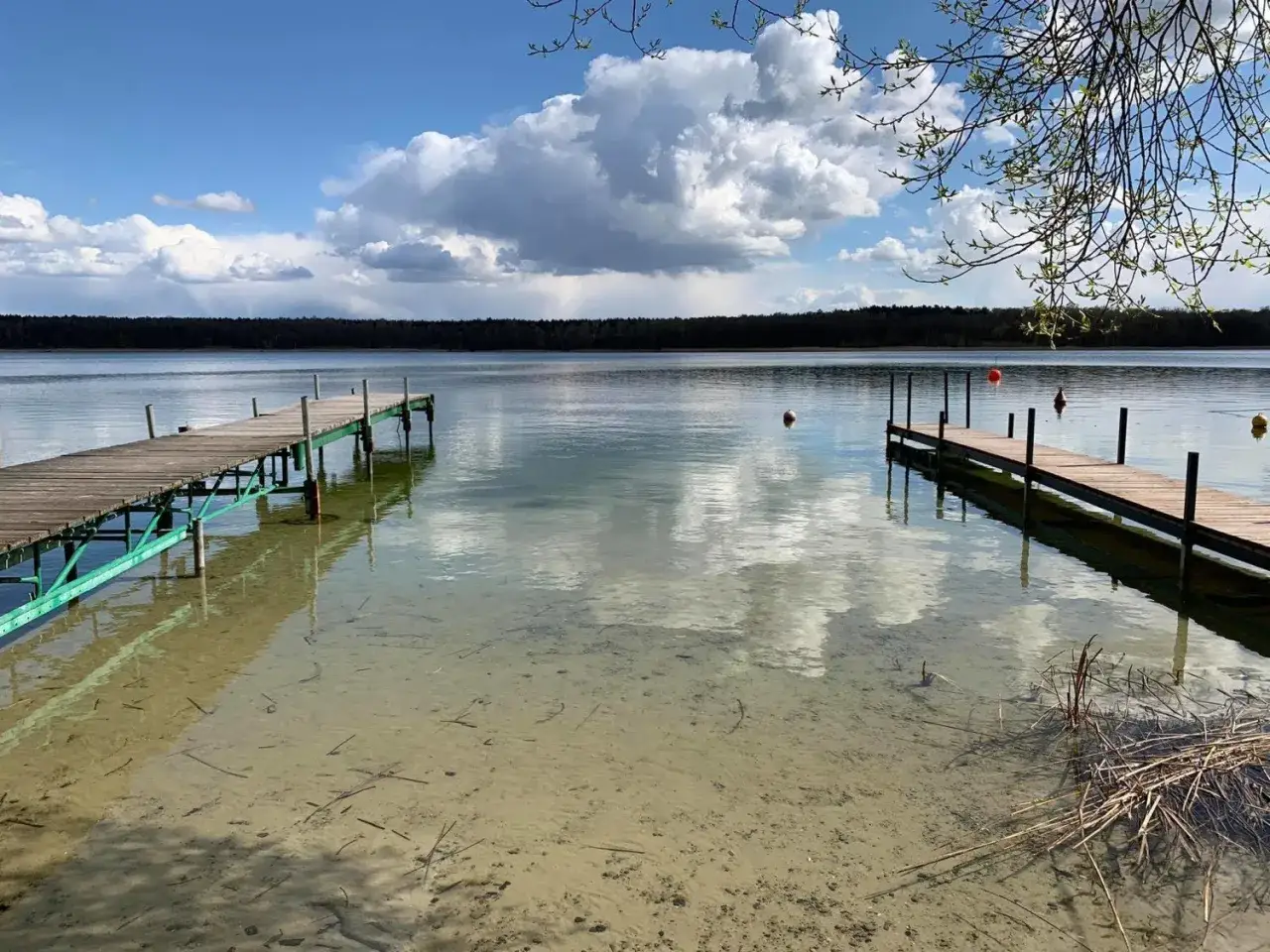 Plaża Ostrowo Jezioro Powidzkie