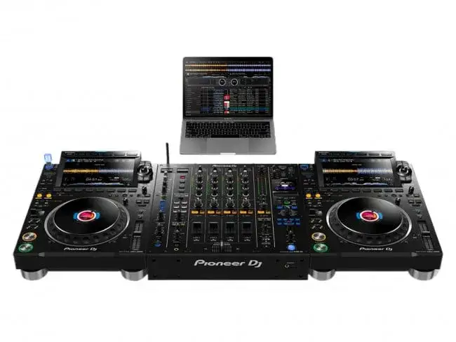 Sprzęt DJ-ski konsoleta gramofony cdj kontroler