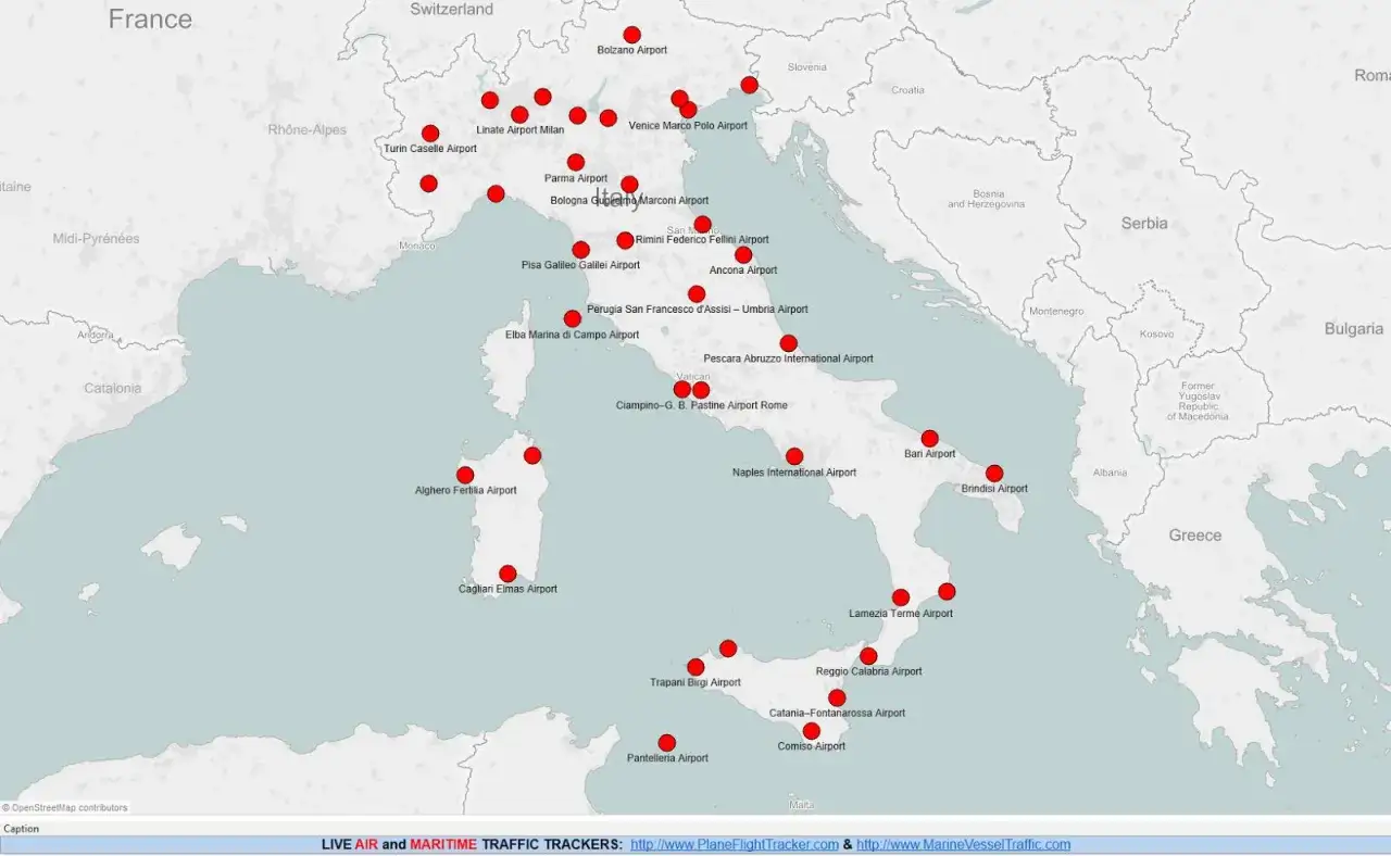 Mapa przedstawiająca lotniska we Włoszech, z zaznaczonymi punktami na mapie Europy Południowej.
