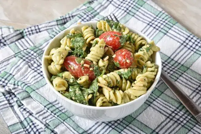 Makaron z pesto fit