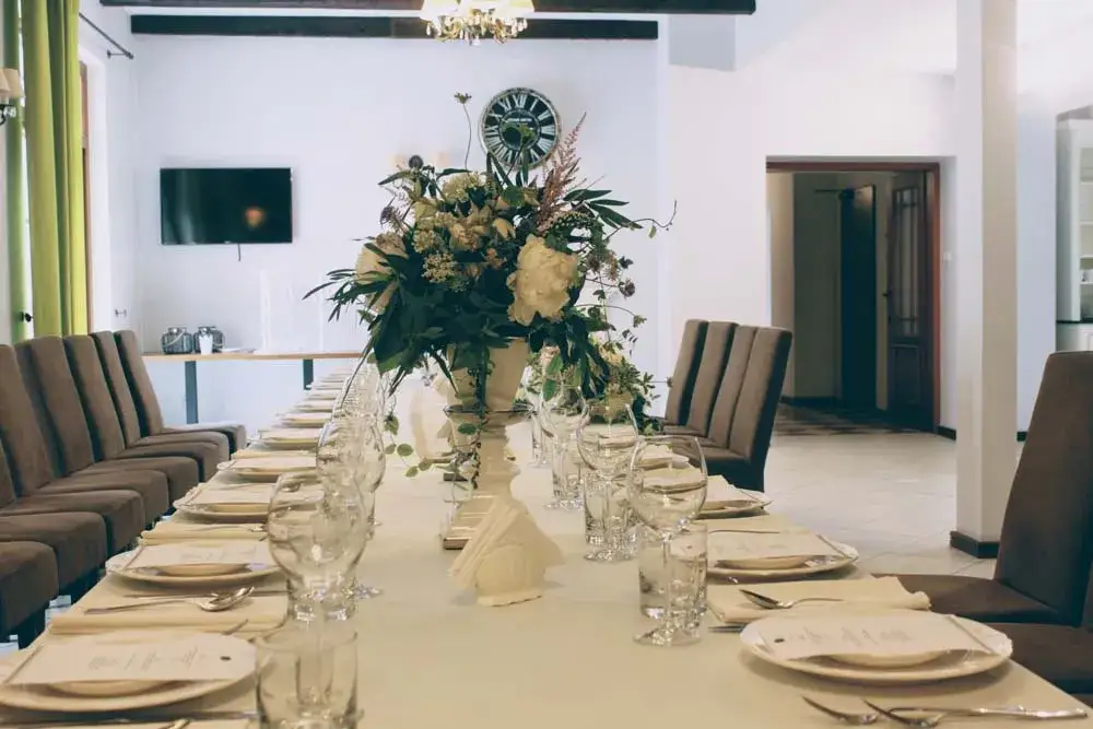 restauracja Dworek Biały Domek jedzenie lokalne