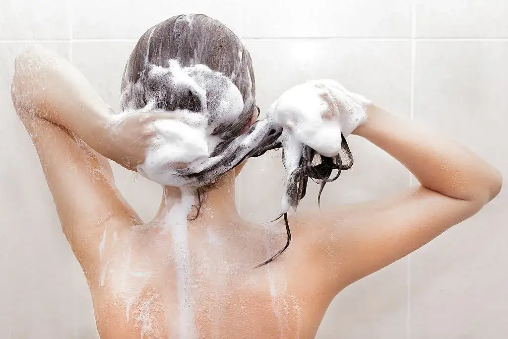 krem Nivea na włosy aplikacja krok po kroku