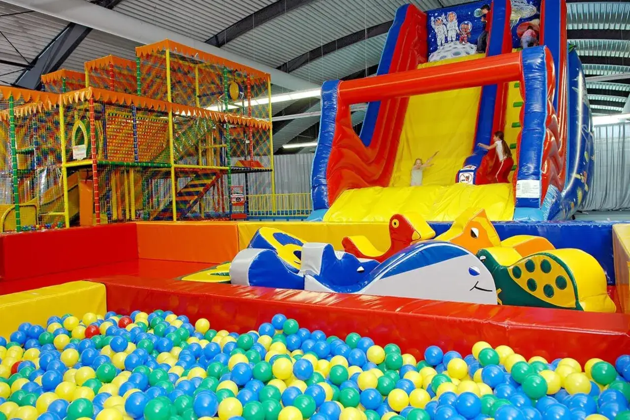 AHORN Hotel Fichtelberg YOKI AHORN Kinderwelt Indoor Spielplatz