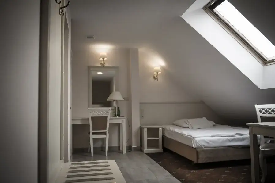 Dworek nad Pilicą pokój dwuosobowy wnętrze