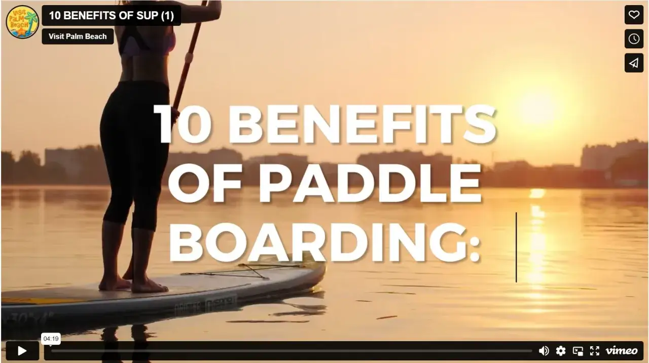 Stand Up Paddling ist gesund und macht Spa&szlig;. Entdecke die 10 Vorteile des Paddle Boardings bei Sonnenuntergang.