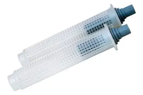 tuleja do kotwy chemicznej plastikowa i metalowa obok siebie