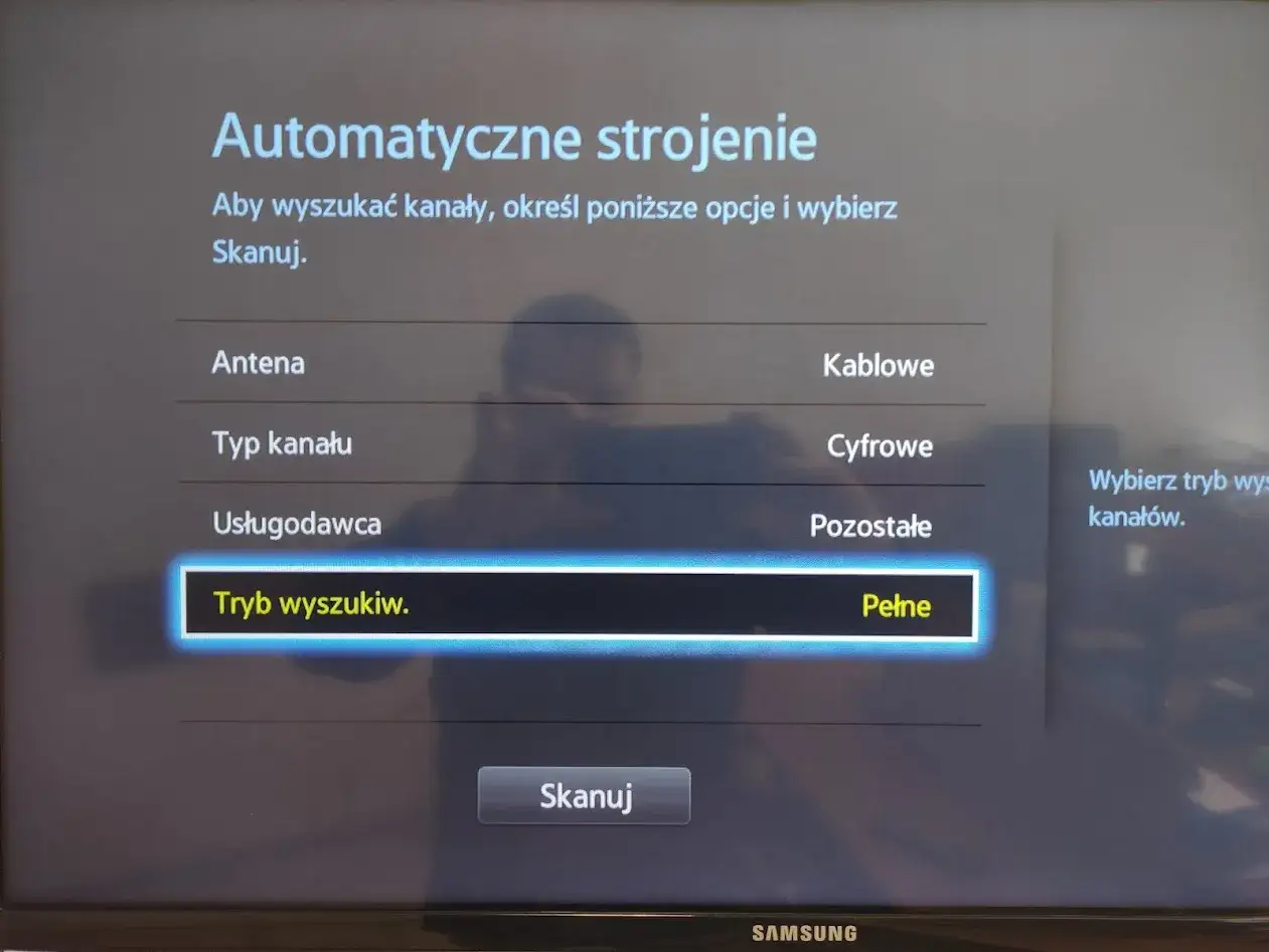 Ekran telewizora Samsung z menu 