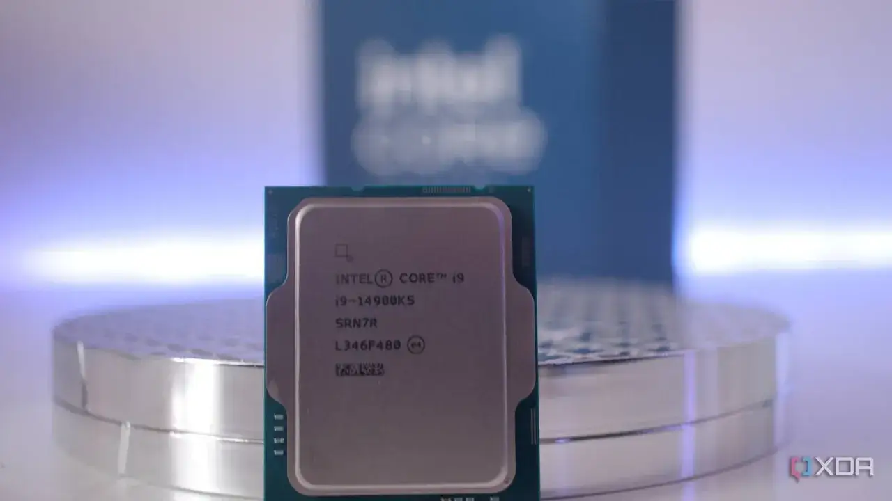 Processeur Intel Core i9-14900KS, une bête de performance, prêt à dominer.