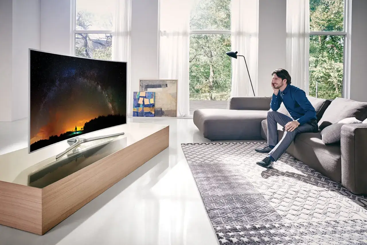 stare i nowe telewizory porównanie, telewizor kineskopowy plazmowy led oled