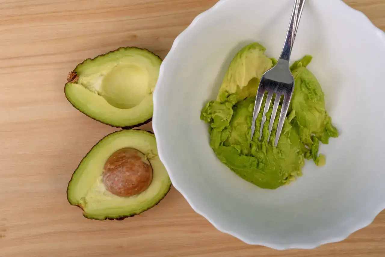 mit pestka awokado guacamole