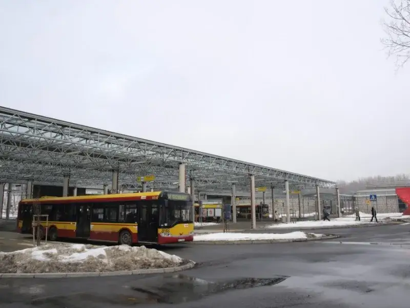 Młociny pętla autobusowa stanowisko 19
