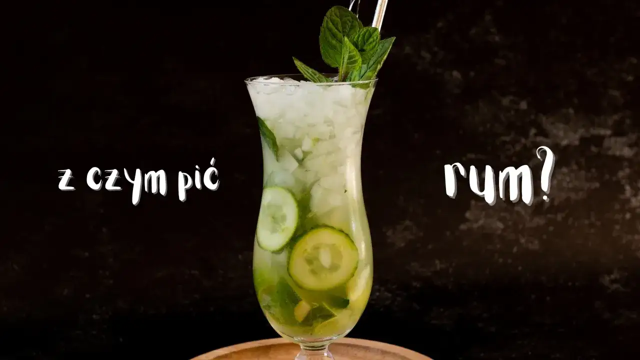 Orzeźwiający drink z rumem, z ogórkiem i miętą. Idealny na lato. Z czym pić rum?