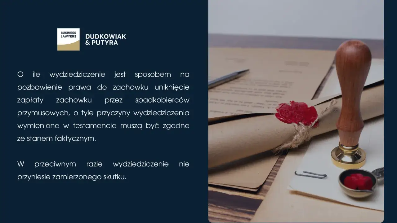 Prawo do zachowku a testament: wydziedziczenie musi być uzasadnione. Pieczęć lakowa i dokumenty sugerują formalne sprawy spadkowe.