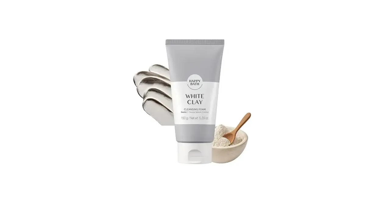 Pianka do mycia twarzy Happy Bath White Clay z białą glinką, idealna do oczyszczania i kontroli sebum. Poczuj odświeżającą kąpiel w białej glince.