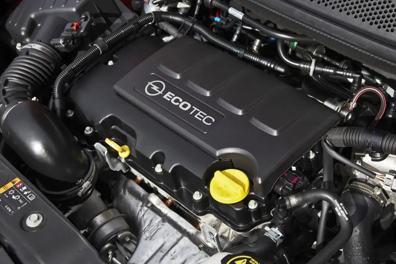 Silnik ECOTEC 1.4 Turbo w Oplu Mokka, gotowy do drogi.