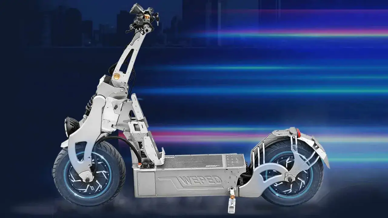 Trottinette &eacute;lectrique WEPED, con&ccedil;ue pour la vitesse. Imaginez la trottinette &eacute;lectrique la plus rapide du monde, pr&ecirc;te &agrave; fendre l'air.