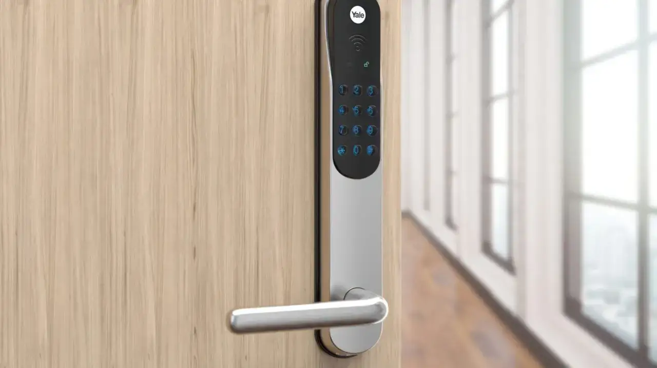S&auml;kerhet i hemmet med Yale Doorman. Smidig digital l&aring;sning f&ouml;r ditt hem i Sverige.