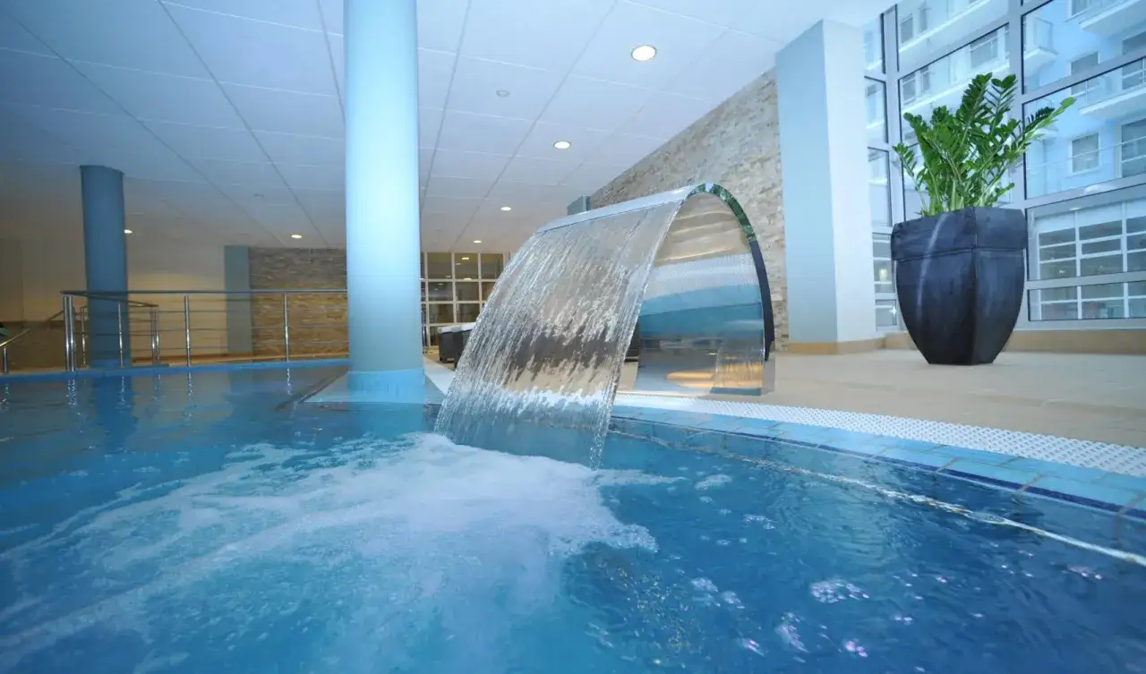 Kołobrzeg SPA nad morzem, basen z widokiem na morze