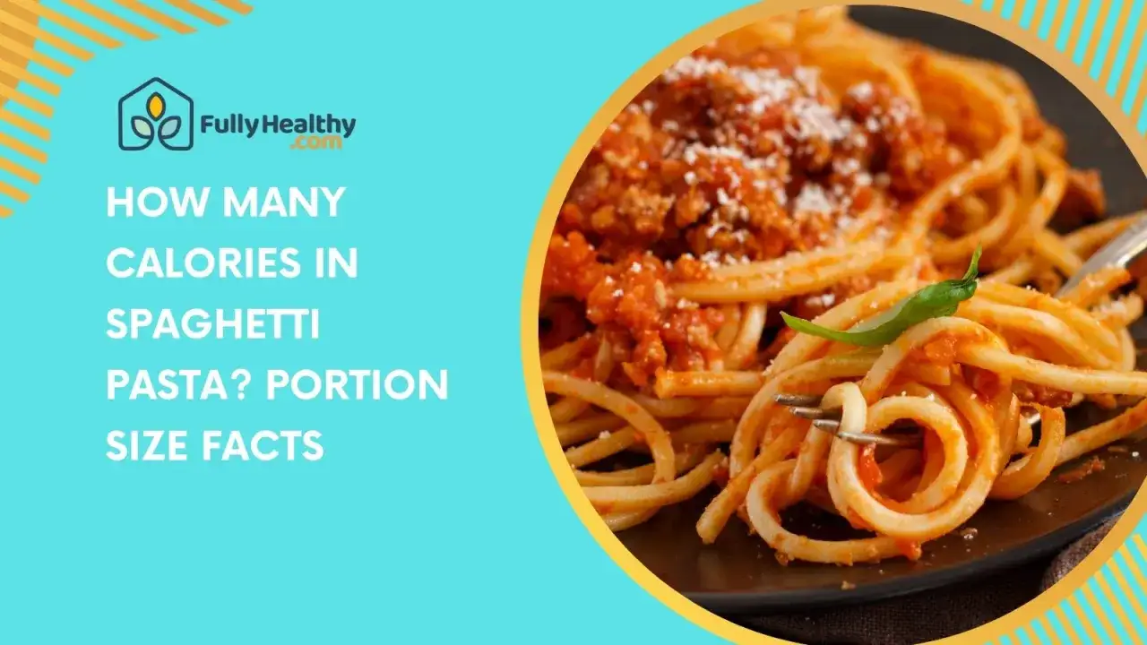 Porcja spaghetti bolognese na talerzu, z sosem mięsnym i parmezanem. Dowiedz się, jakie spaghetti bolognese kcal ma porcja.
