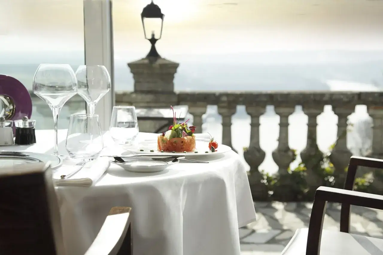 restaurant gastronomique Yvelines ambiance château auberge