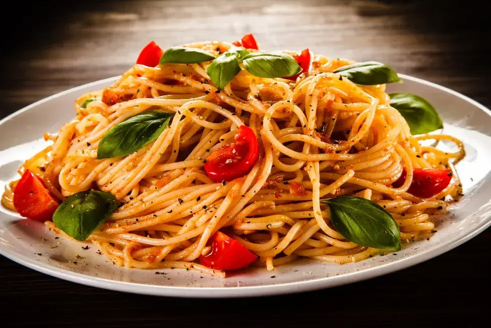 różne rodzaje sosów spaghetti