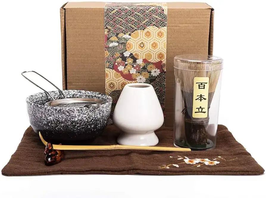 tradycyjne akcesoria do matchy chasen chawan chashaku