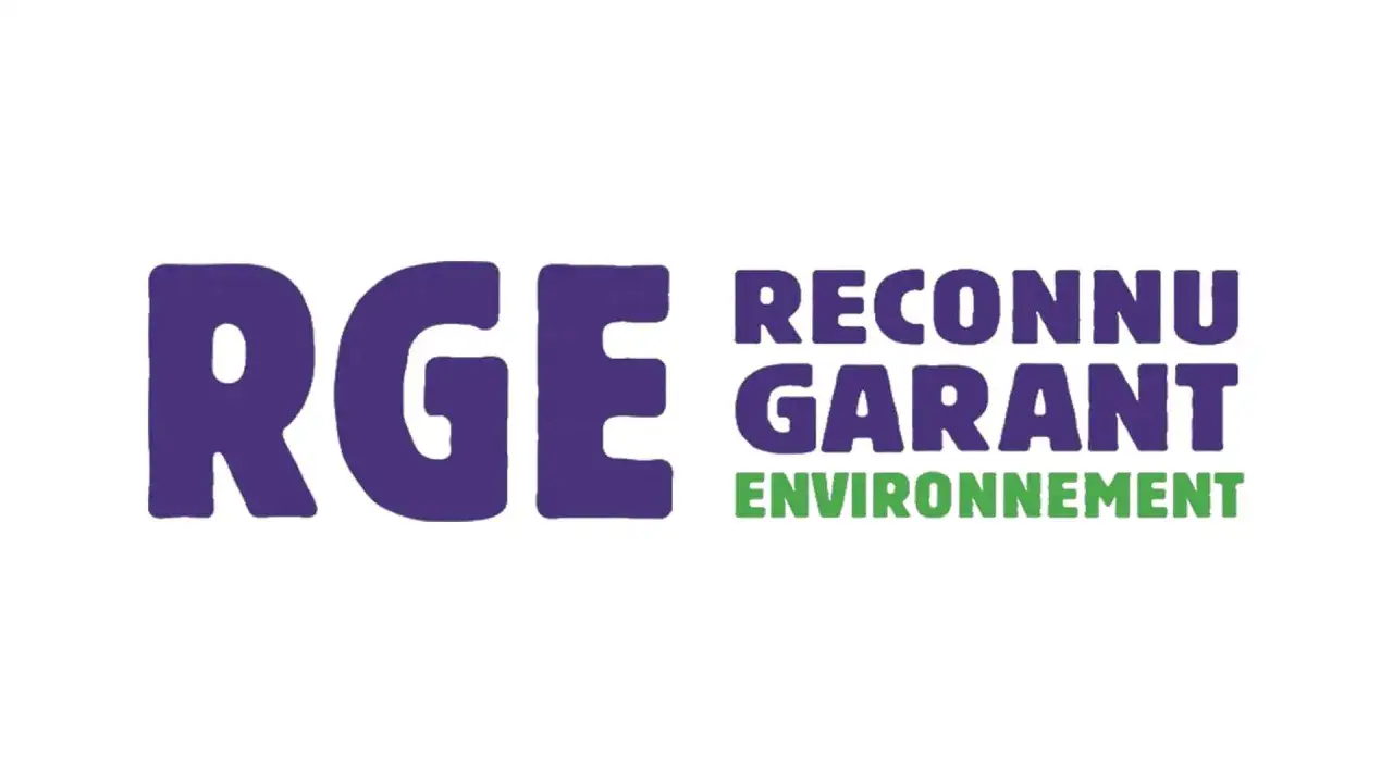 Logo RGE : Reconnu Garant de l'Environnement. Une aide pr&eacute;cieuse pour vos travaux faits soi-m&ecirc;me, respectueux de la plan&egrave;te.