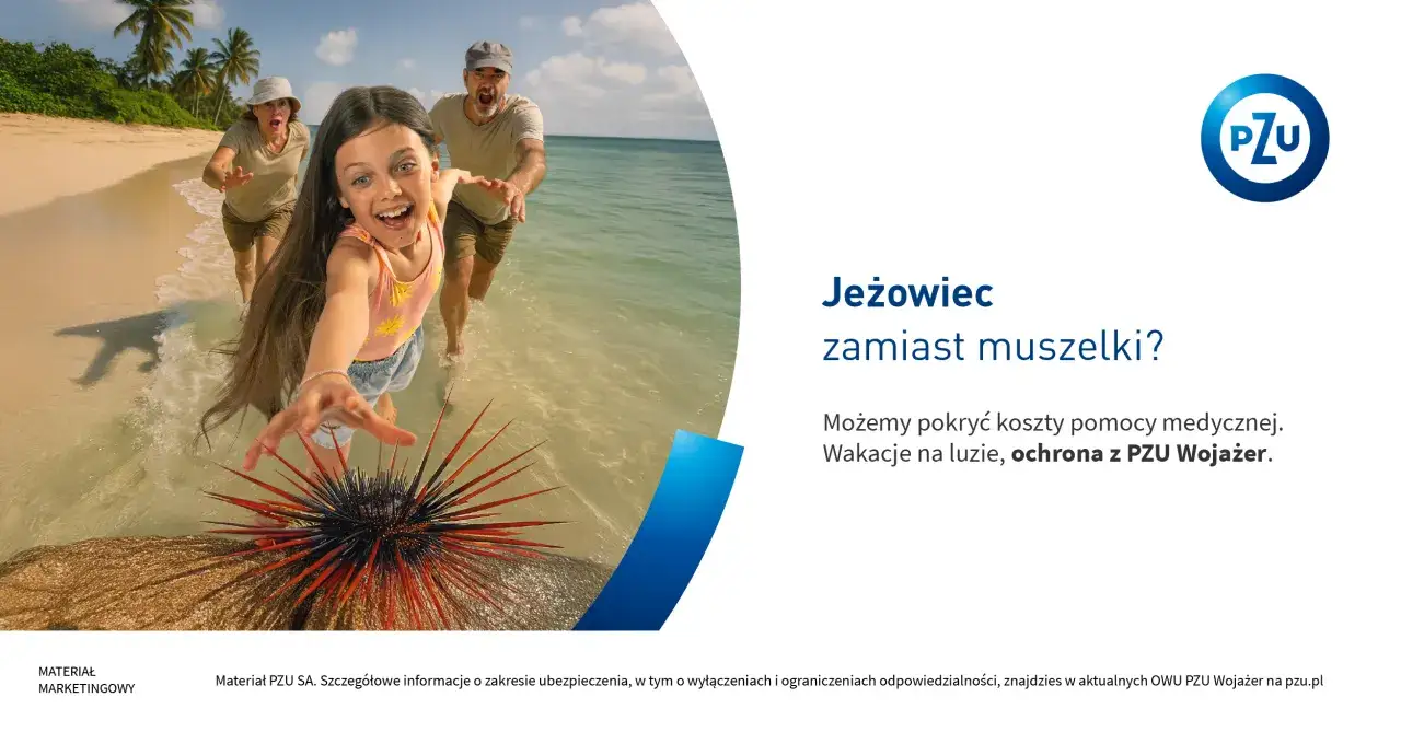 Rodzina na plaży goni jeżowca. PZU Wojażer chroni przed niespodziankami, nawet podczas uprawiania sportów wysokiego ryzyka.