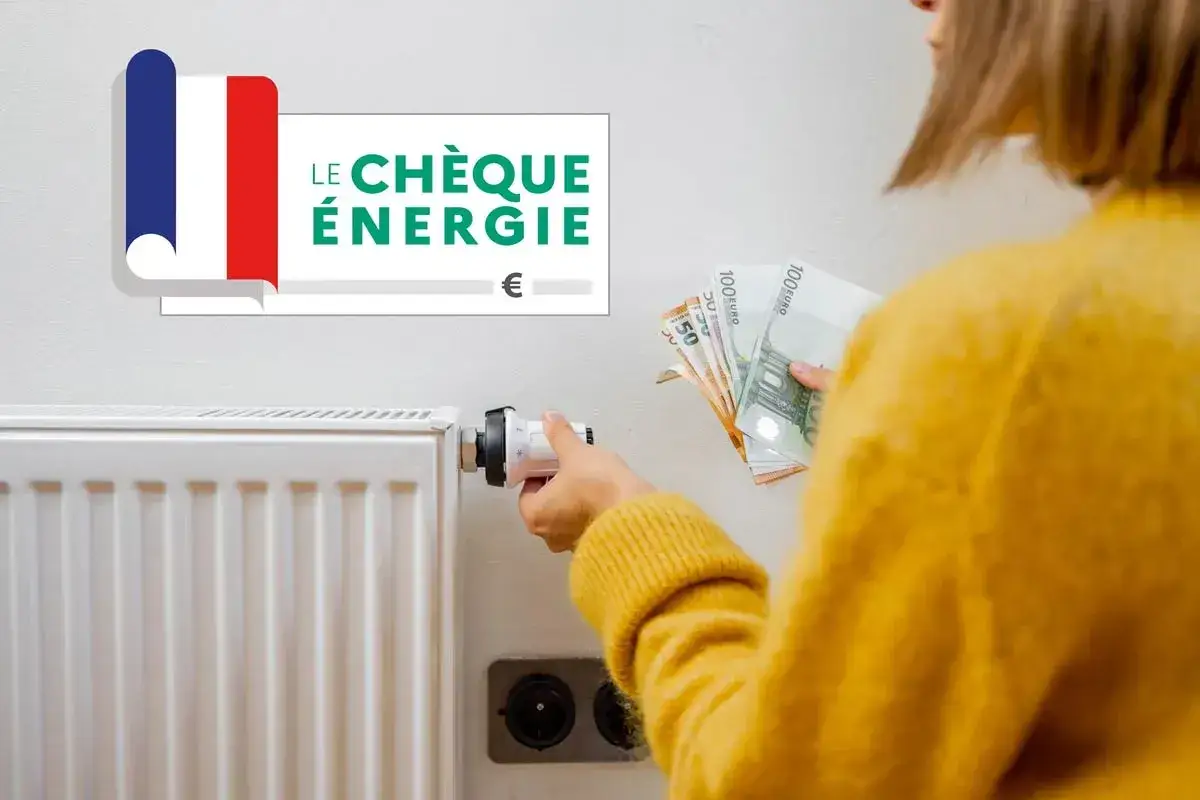 Une personne ajuste un radiateur, tenant des billets d'euros. Le logo