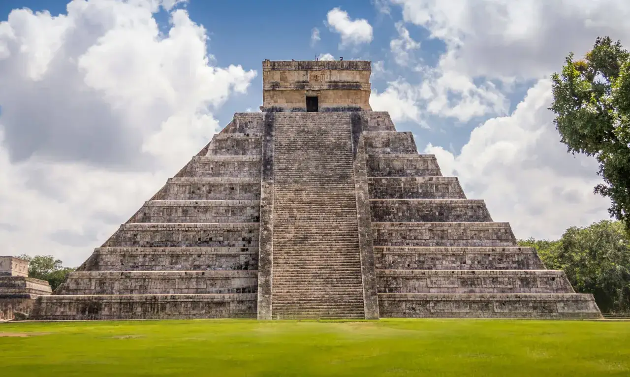 Chichen Itza piramida Kukulkan