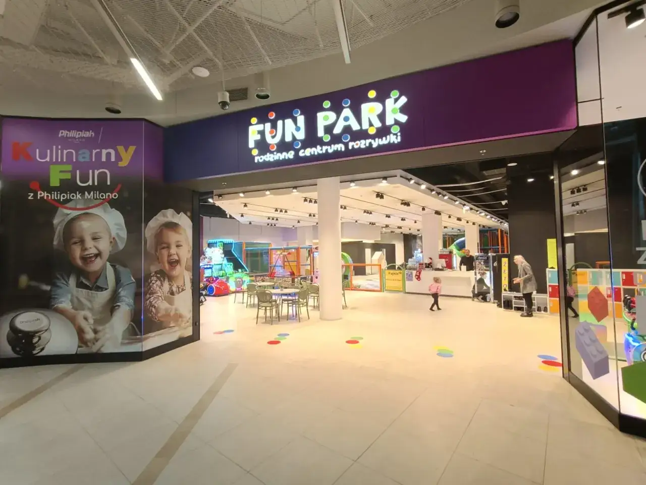 Jelenia G&oacute;ra atrakcje dla dzieci: kolorowy plac zabaw 