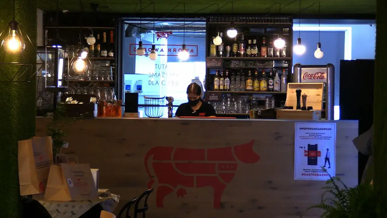 Zdrowa Krowa Katowice wnętrze restauracji