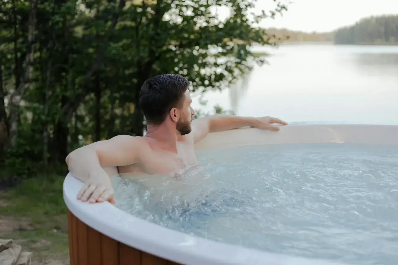 Jacuzzi ogrodowe luksusowe relaks