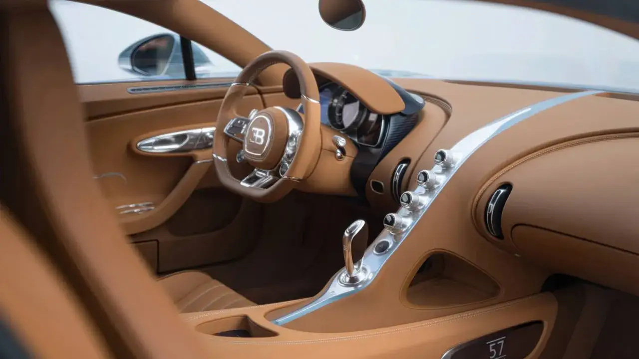 Wnętrze Bugatti Chiron