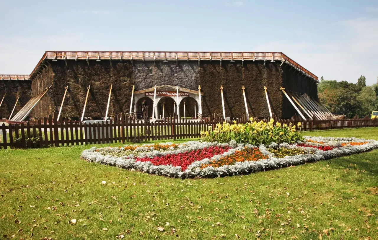 Park Solankowy Inowrocław tężnie pijalnia wód