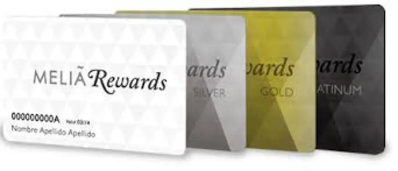 Tarjetas MeliáRewards: blanca, plata, oro y platino. ¡Acumula puntos y disfruta de beneficios!