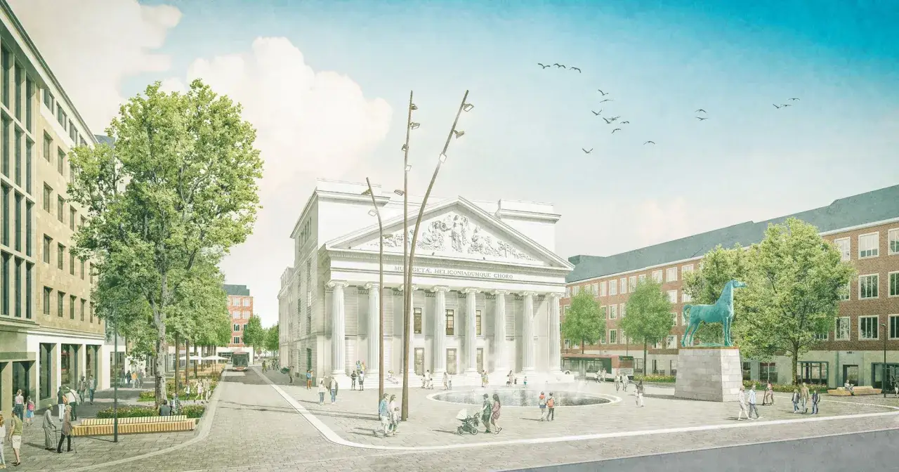 Ein belebter Platz mit einem neoklassizistischen Gebäude, einem Brunnen und einer grünen Pferdeskulptur. Frauke Burgdorffs Vision eines lebendigen Stadtraums.