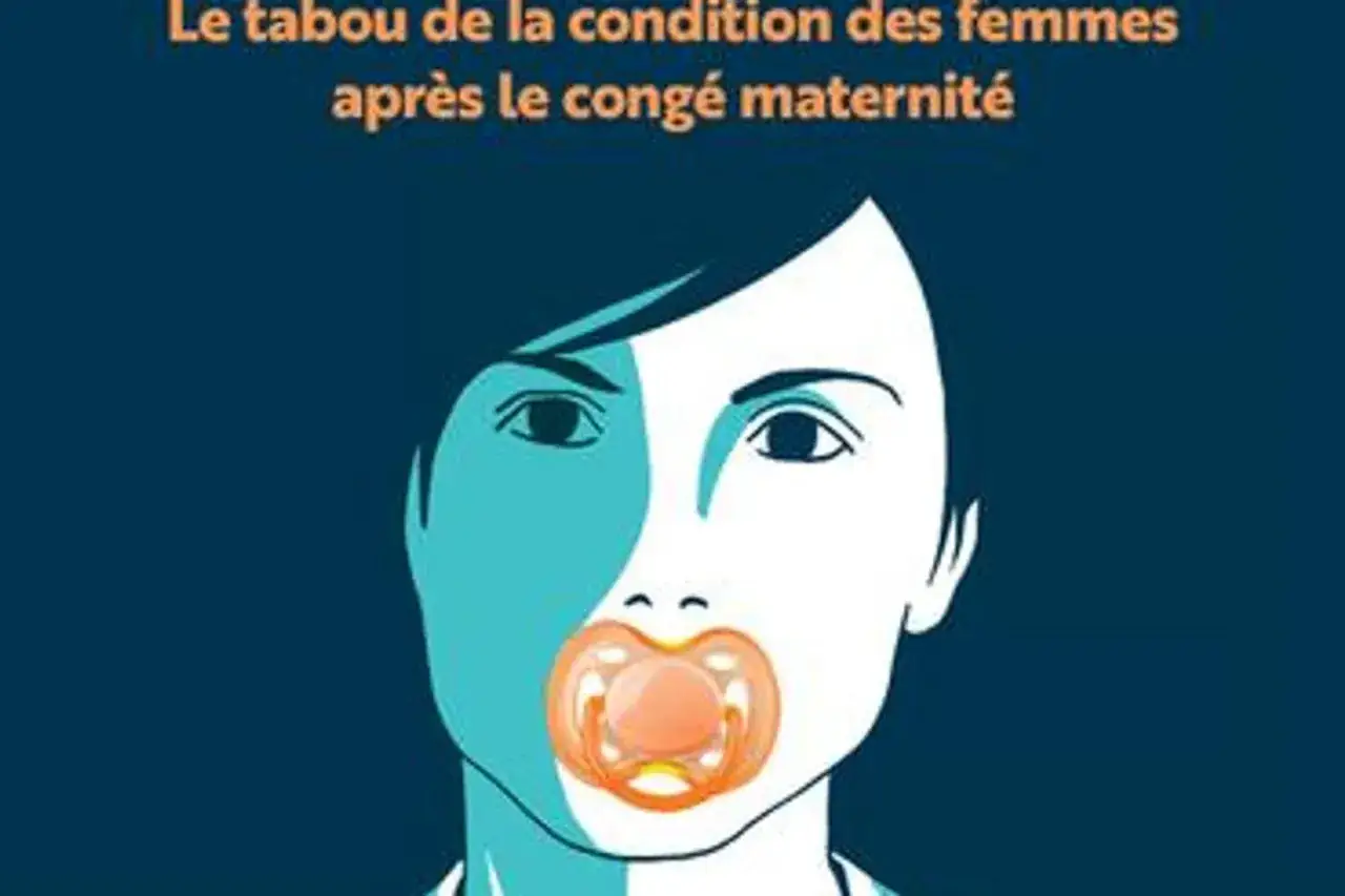 Le retour cong&eacute; maternit&eacute; : une obligation employeur souvent taboue. Visuel d'une femme avec une t&eacute;tine.