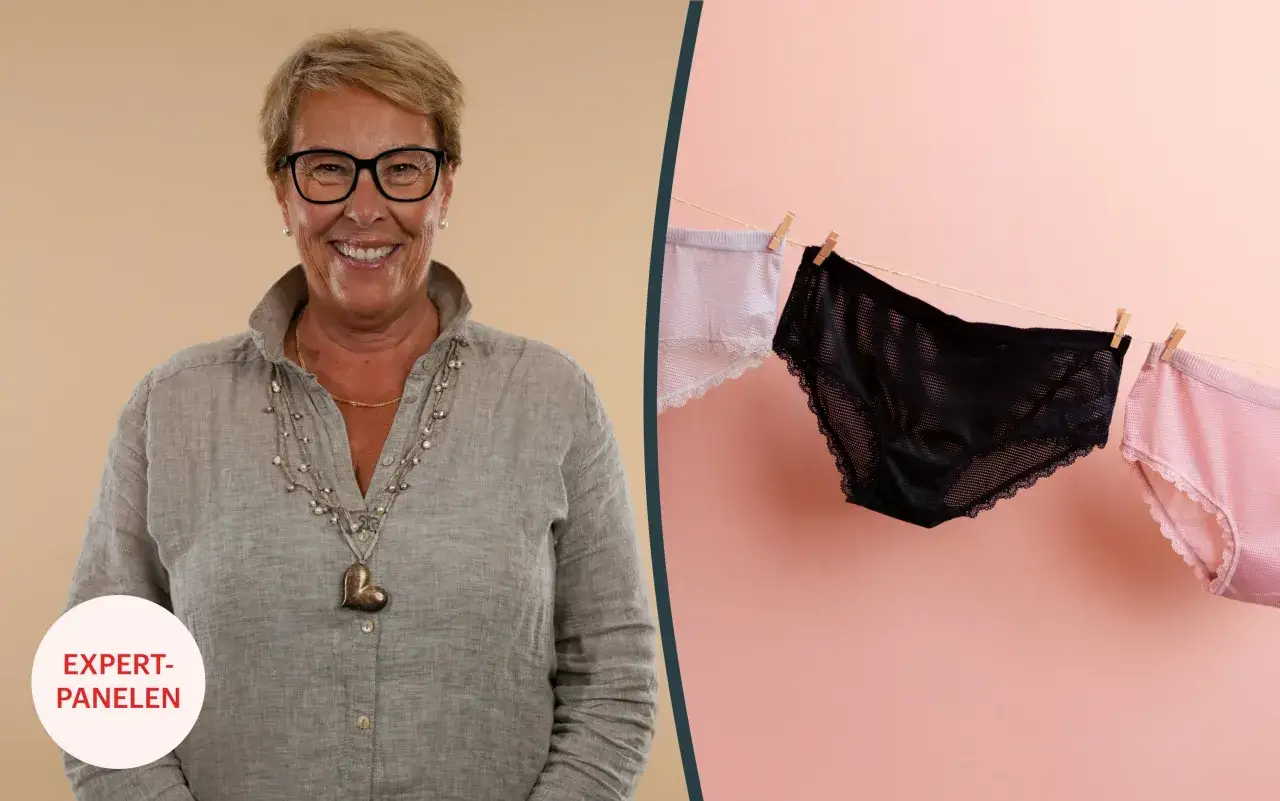 En kvinna med glasögon ler. Till höger hänger trosor på en lina. Brunaktig flytning kan vara ett tecken under graviditet.