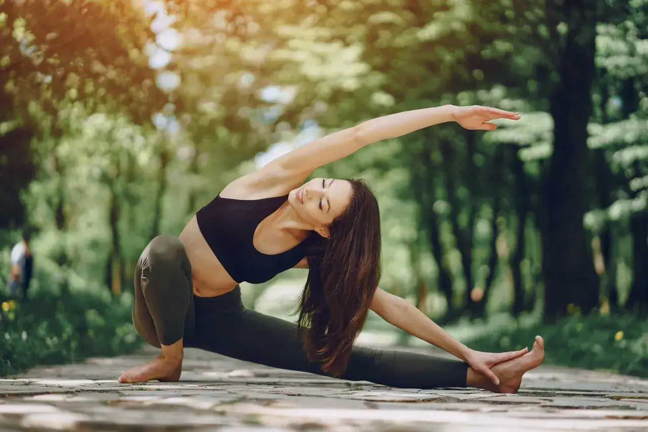 Różne style jogi w akcji