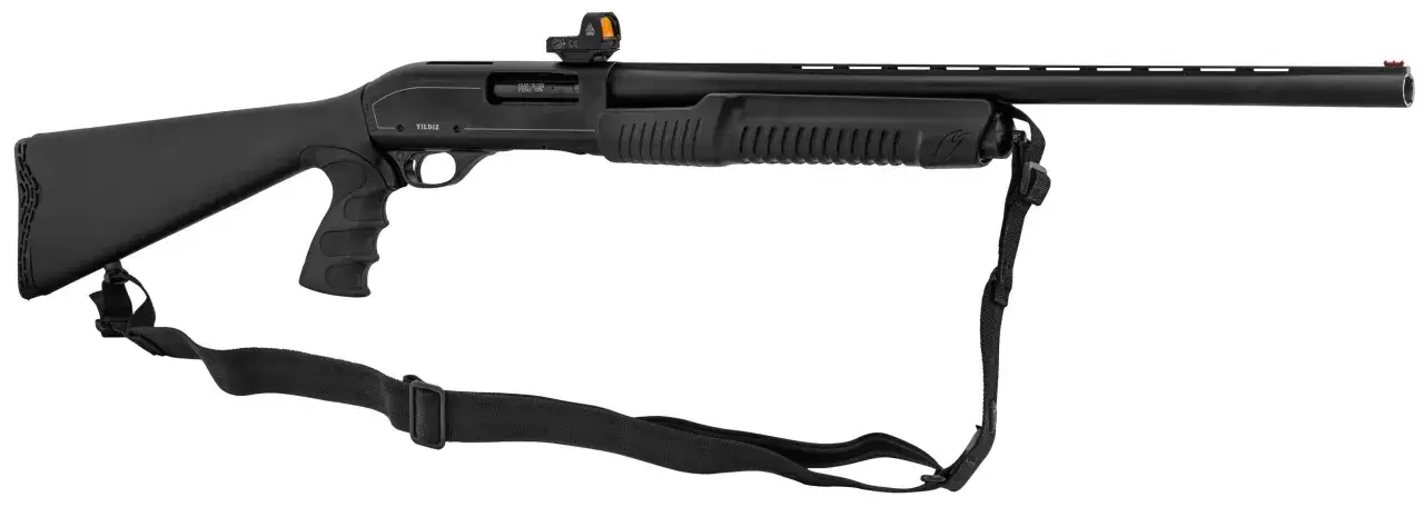 Fusil à pompe noir avec viseur reflex, prêt à l'action. Ce fusil à pompe riot gun est équipé d'une sangle pour un transport facile.