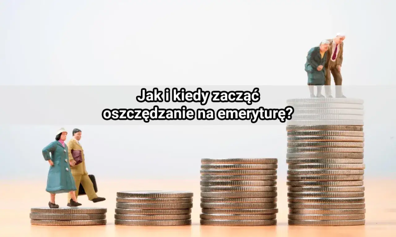 Figurki ludzi na stosach monet symbolizują, jak oszczędzać na emeryturę. Im wyższy stos, tym lepsza przyszłość.