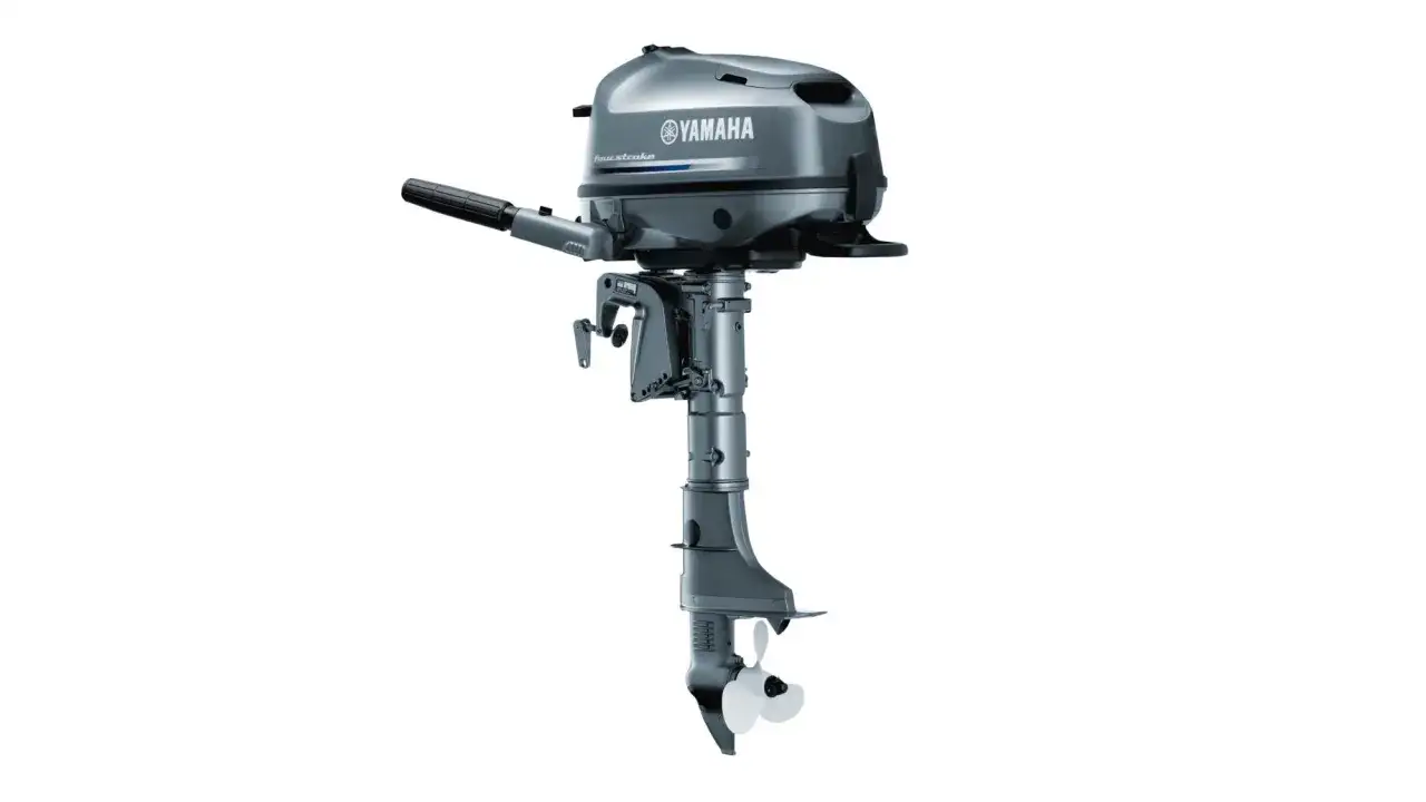 Moteur hors-bord Yamaha 6cv, le plus puissant pour votre embarcation. Compact et performant, il vous emmène partout.