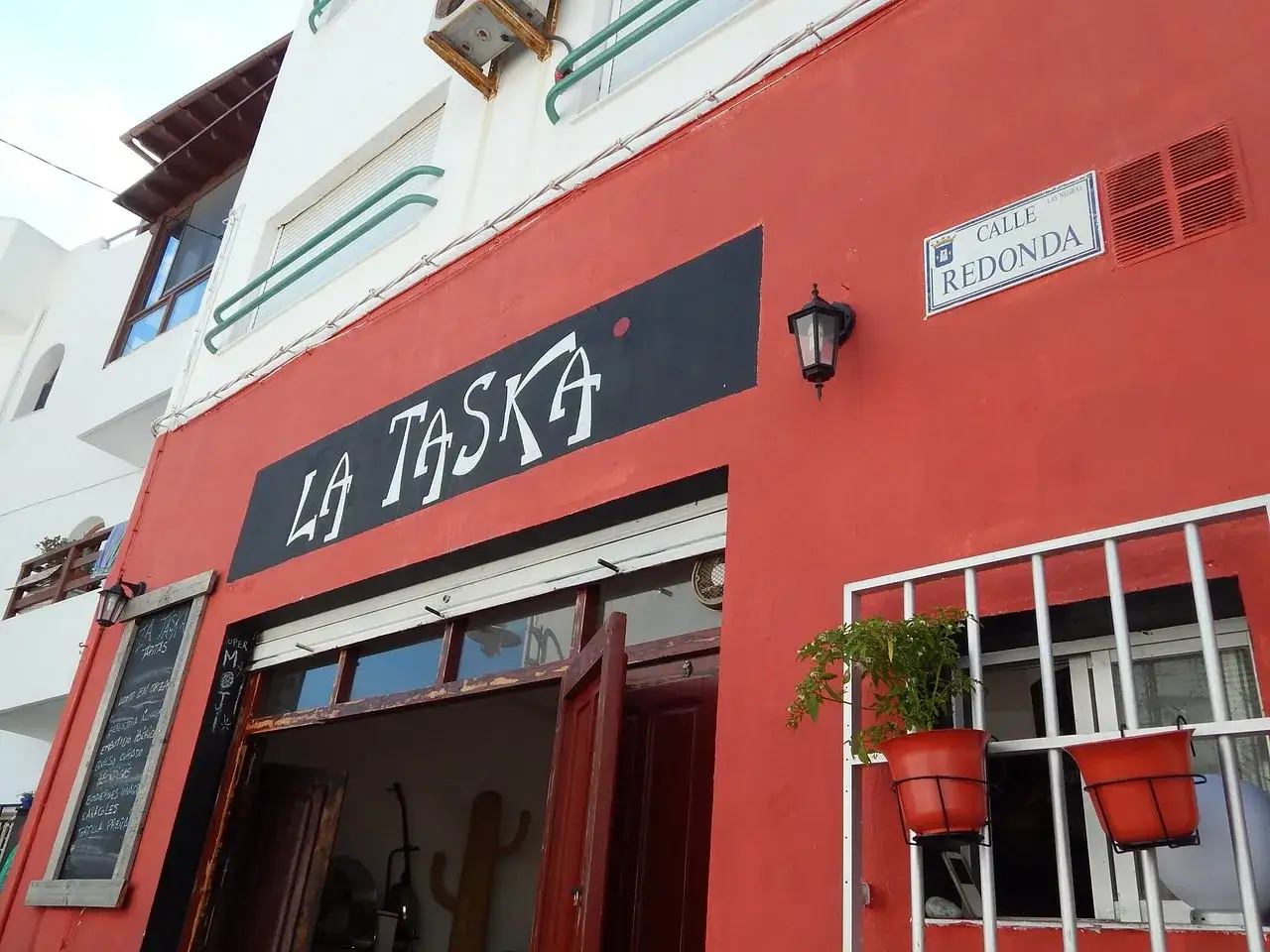 La fachada roja de 