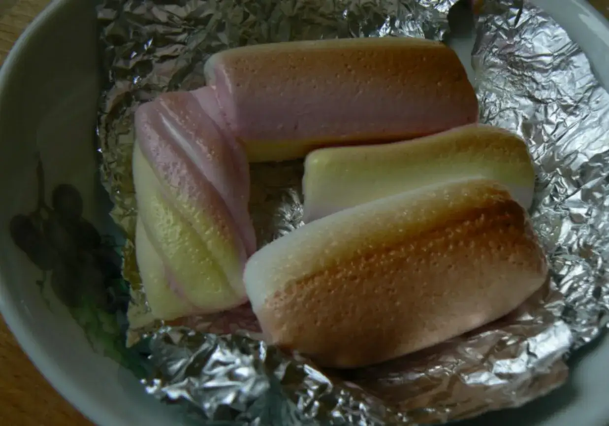 Spalone pianki marshmallow w piekarniku
