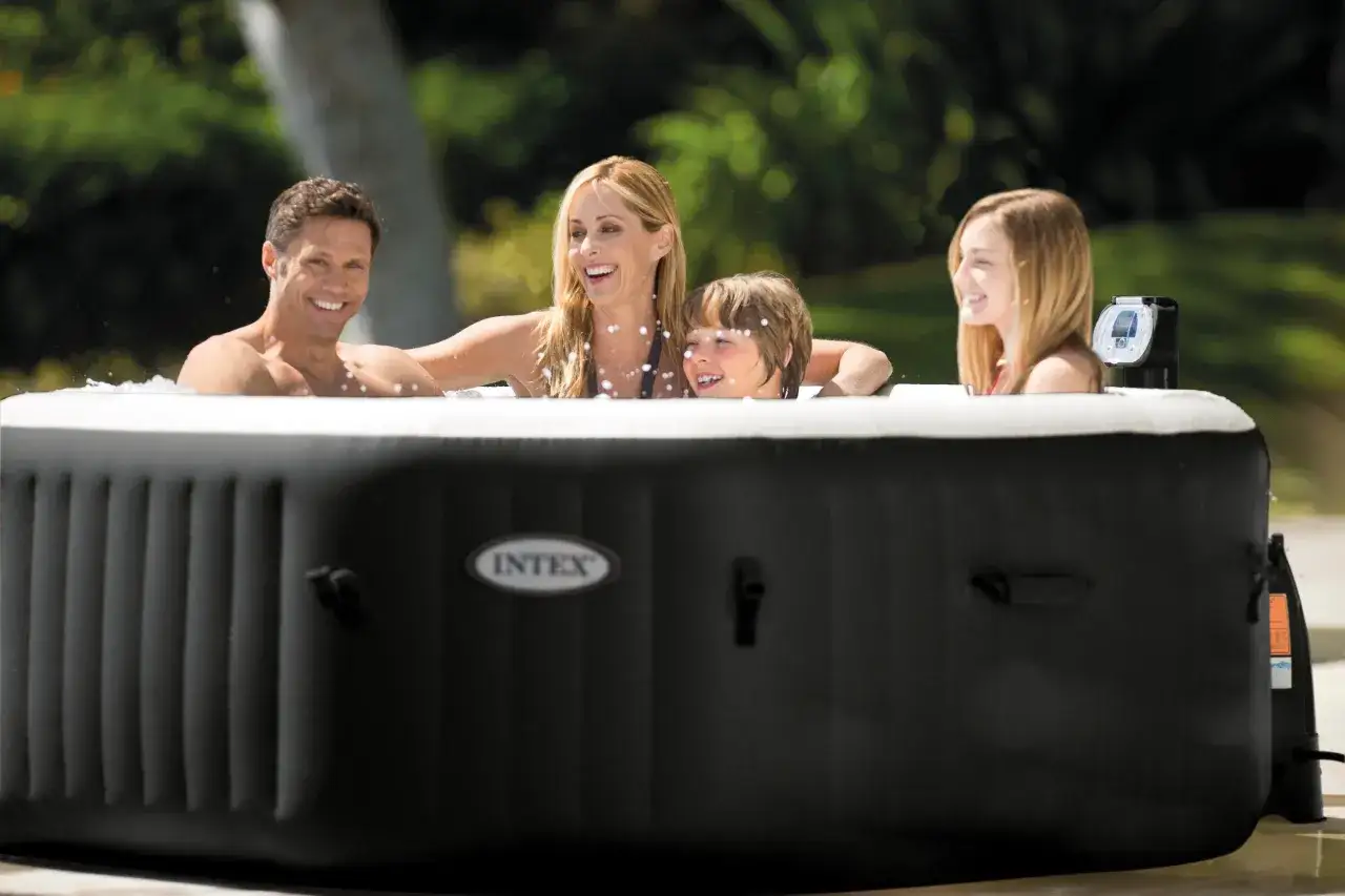 Przygotowanie podłoża pod jacuzzi dmuchane
